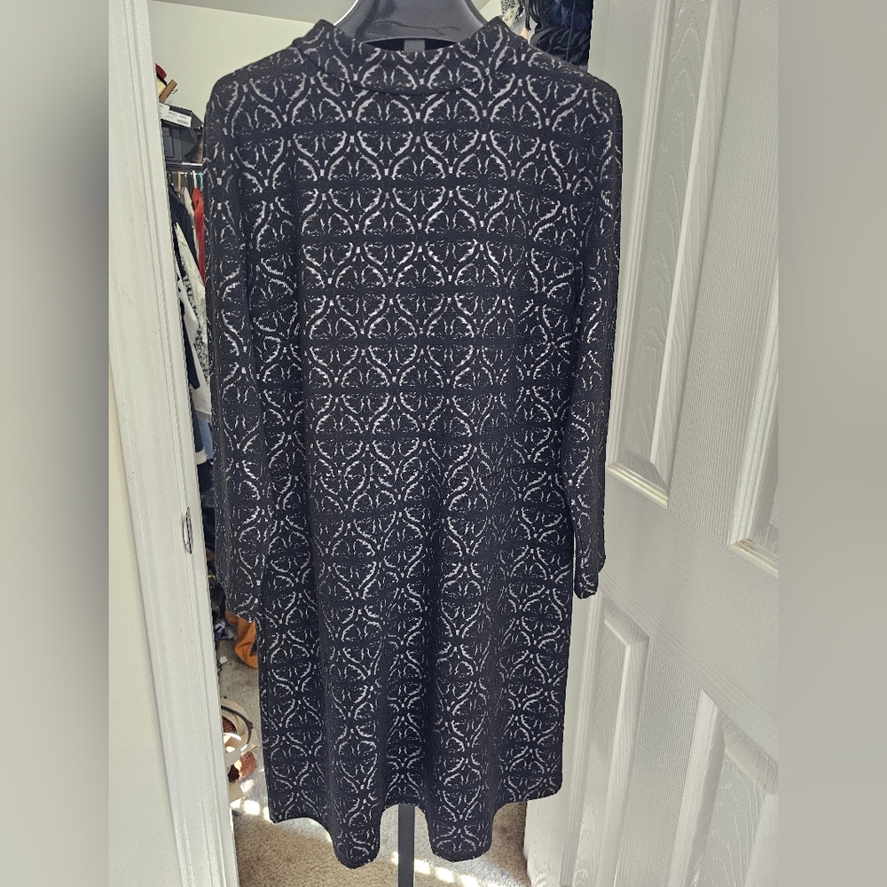 The Loft Jacquard Sheath style dress sz 12